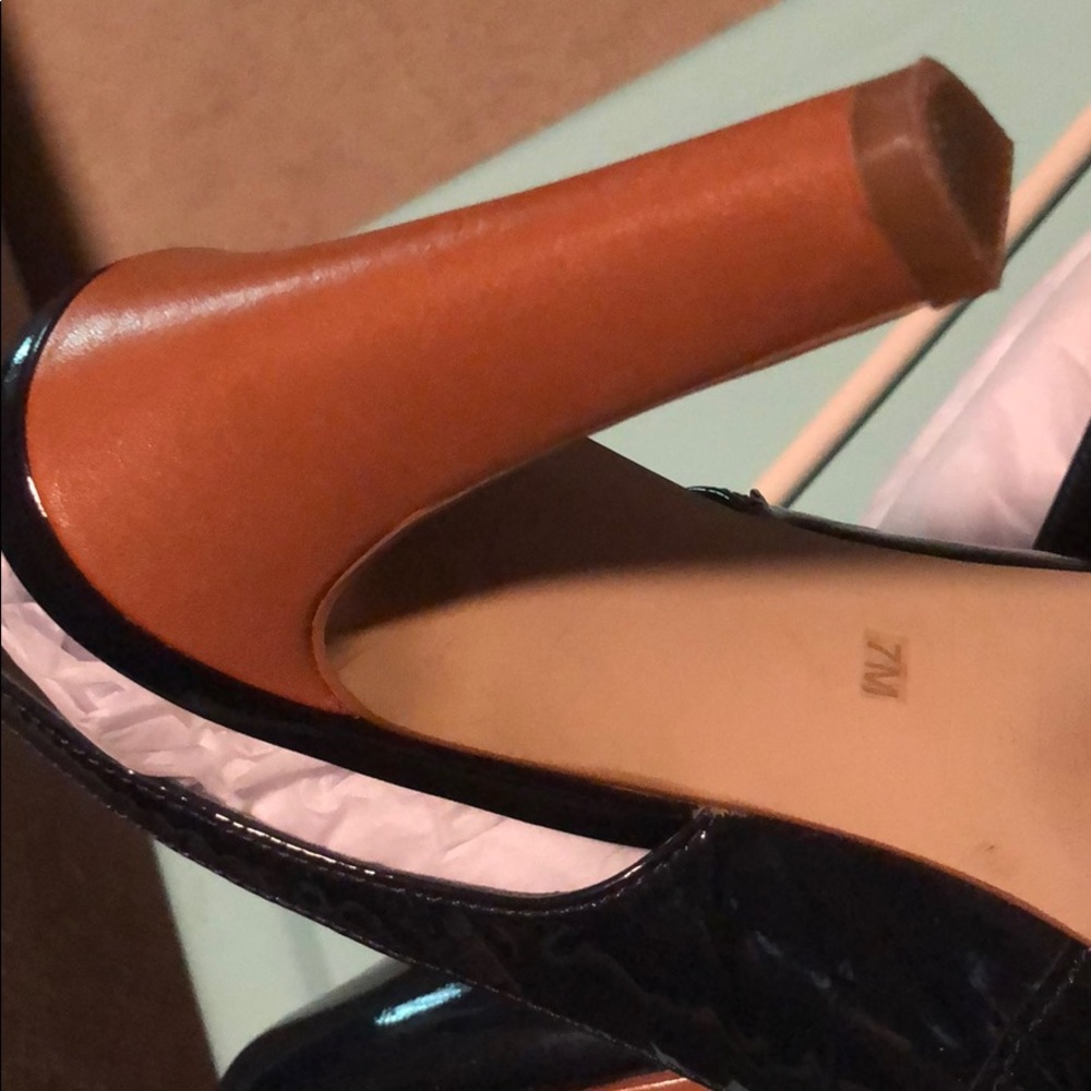 Tahari Slingbacks - Blue with Tan Platform - Picture 2 of 4